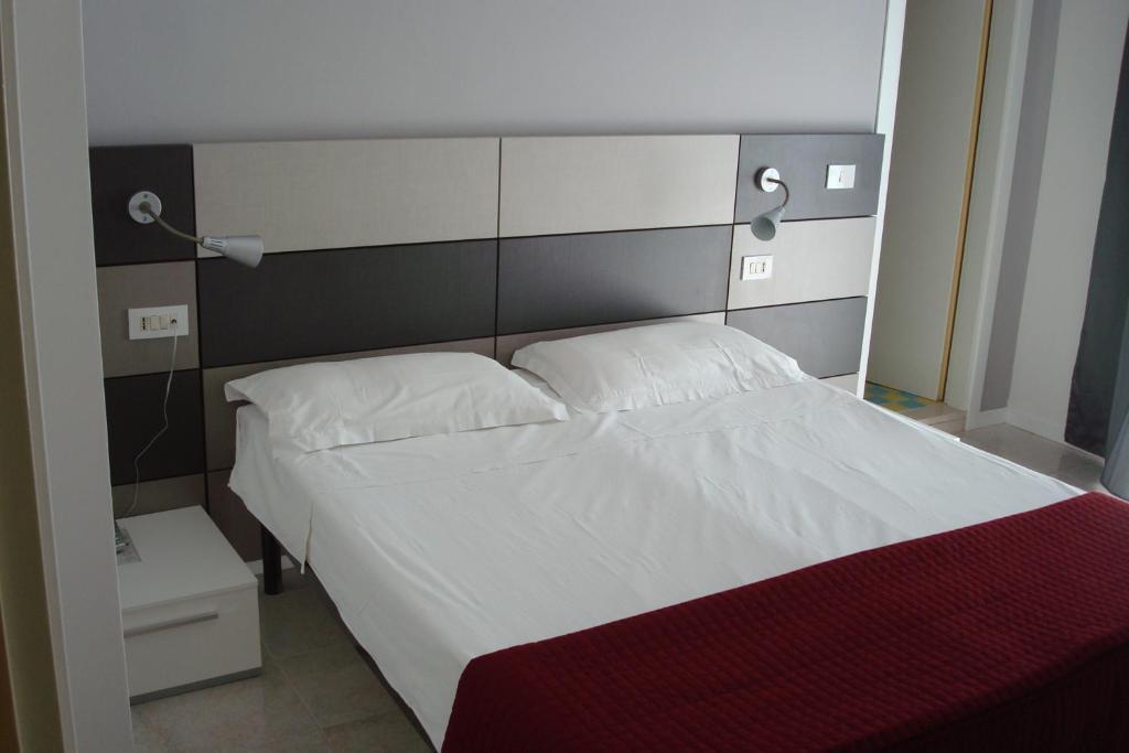 Hotel Gardenia Lido di Jesolo Kamer foto